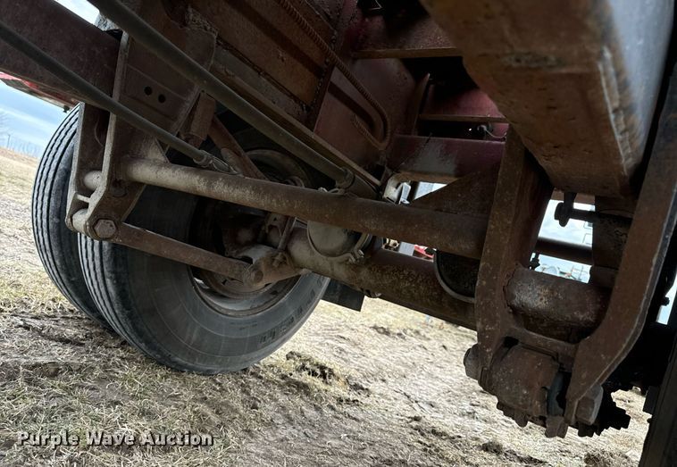 image for item DV1775 1974 Hobbs Flatbed trailer