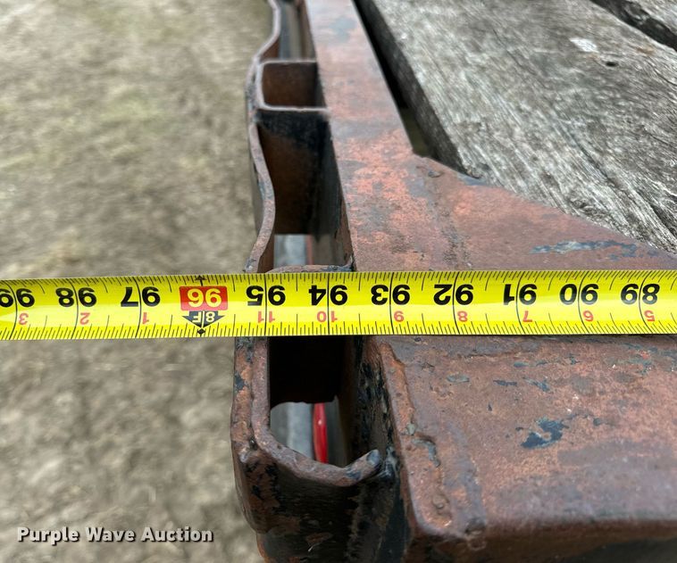 image for item DV1775 1974 Hobbs Flatbed trailer