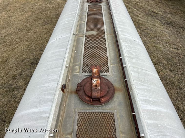 image for item DV1776 1962 Moser tank trailer