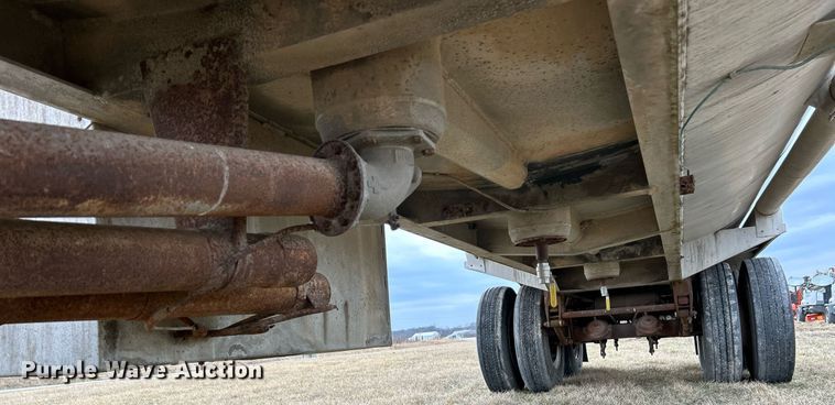 image for item DV1776 1962 Moser tank trailer