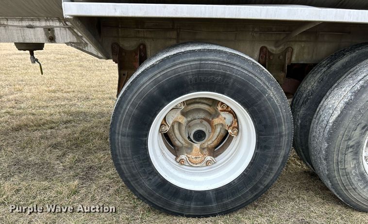 image for item DV1776 1962 Moser tank trailer