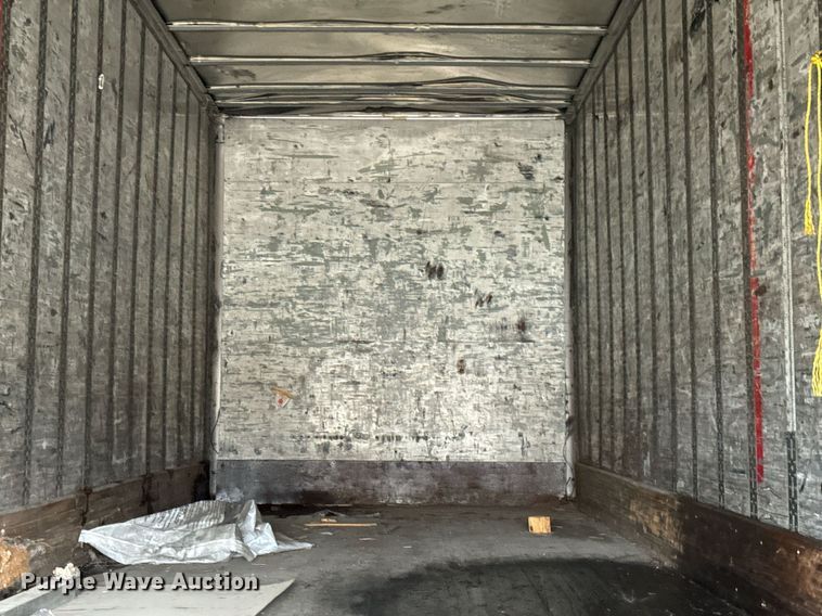 image for item DV1830 2004 Wabash DVDBHPC dry van trailer