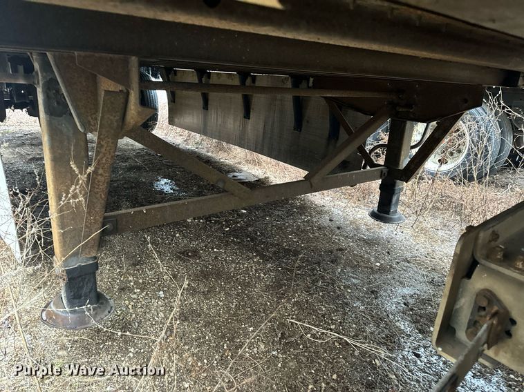 image for item DV1830 2004 Wabash DVDBHPC dry van trailer