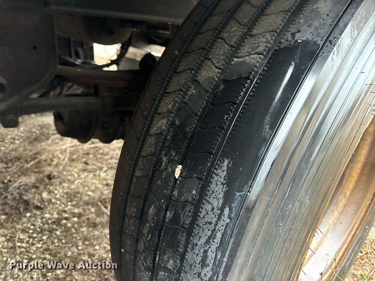 image for item DV1830 2004 Wabash DVDBHPC dry van trailer