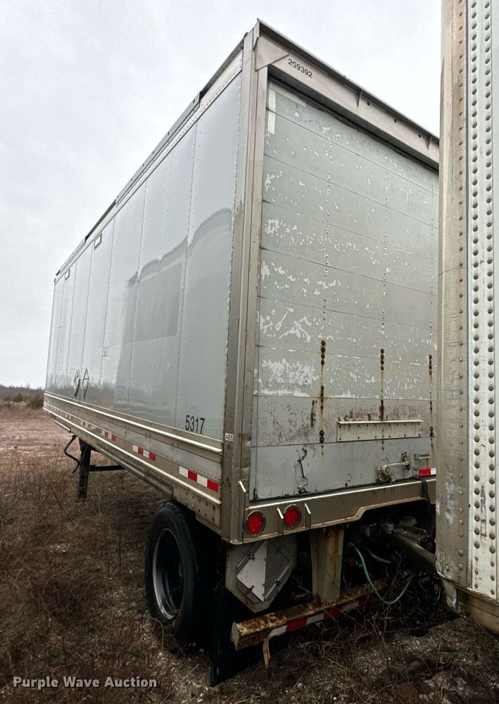 image for item DV1832 2010 Great Dane SSL-9319-02099 dry van trailer