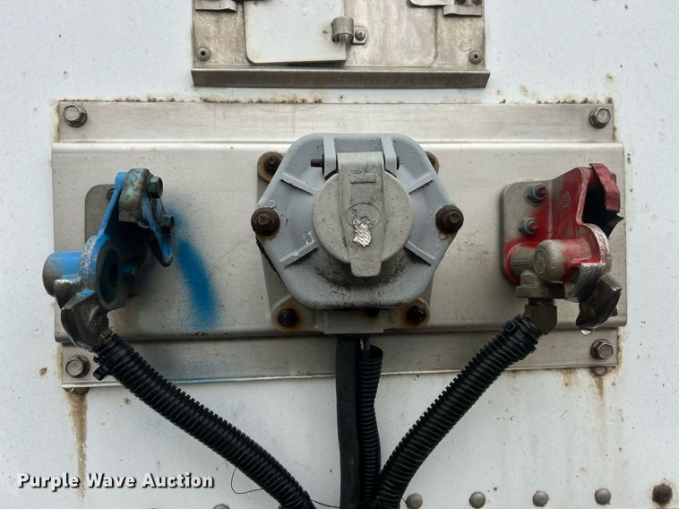 image for item DV1833 2007 Great Dane 7411T-SSLA dry van trailer