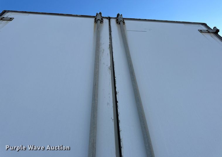 image for item DV1839 1998 Pine Ridge dry van trailer