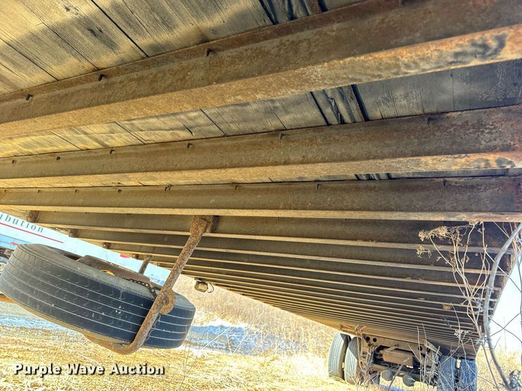 image for item DV1839 1998 Pine Ridge dry van trailer