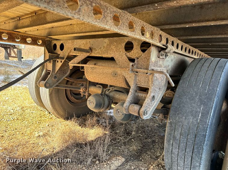 image for item DV1839 1998 Pine Ridge dry van trailer