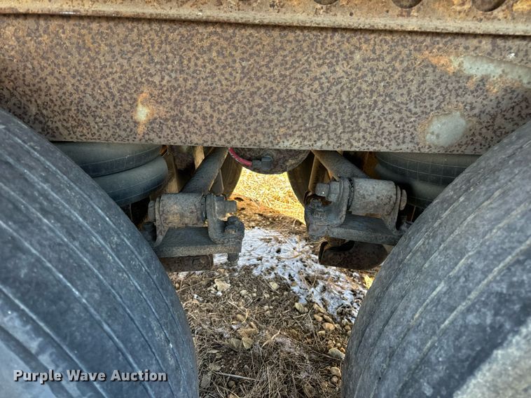 image for item DV1839 1998 Pine Ridge dry van trailer