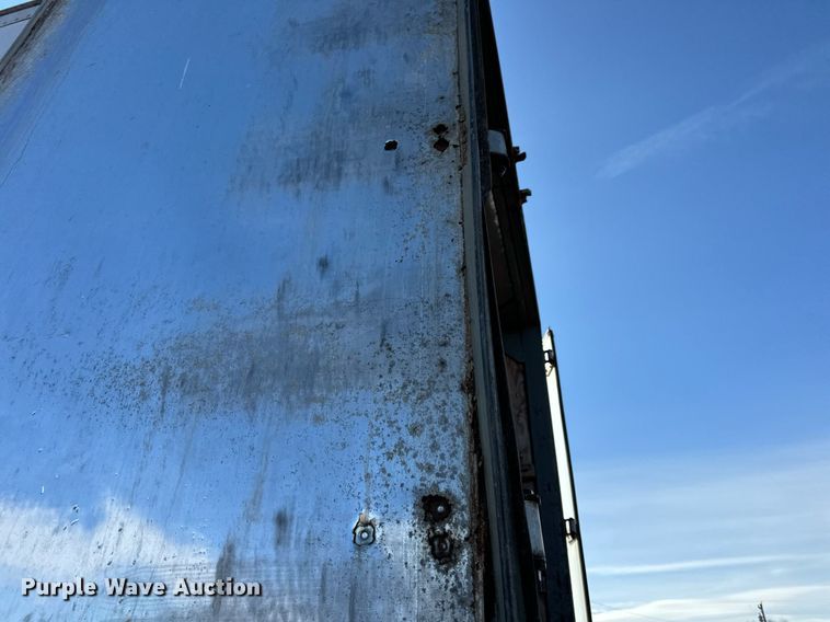 image for item DV1839 1998 Pine Ridge dry van trailer