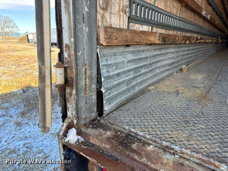 image for item DV1839 1998 Pine Ridge dry van trailer