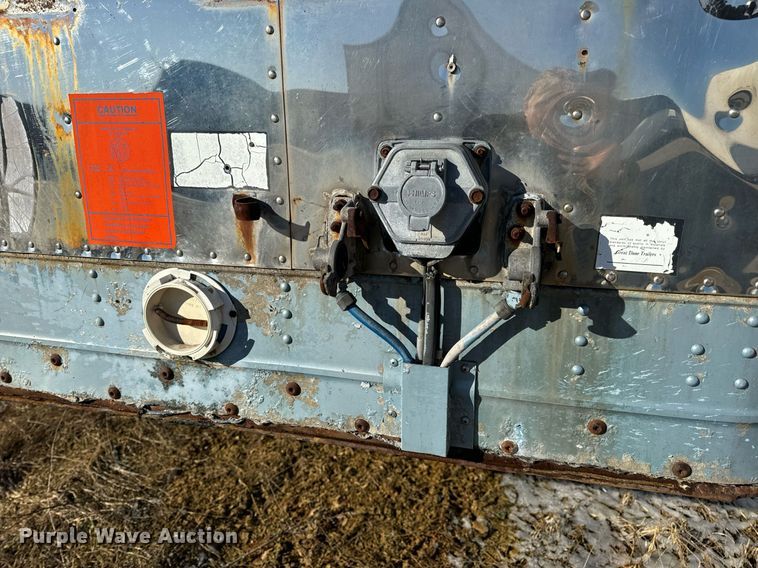 image for item DV1841 1989 Great Dane 7011TZ-1PW dry van trailer