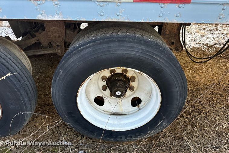 image for item DV1841 1989 Great Dane 7011TZ-1PW dry van trailer