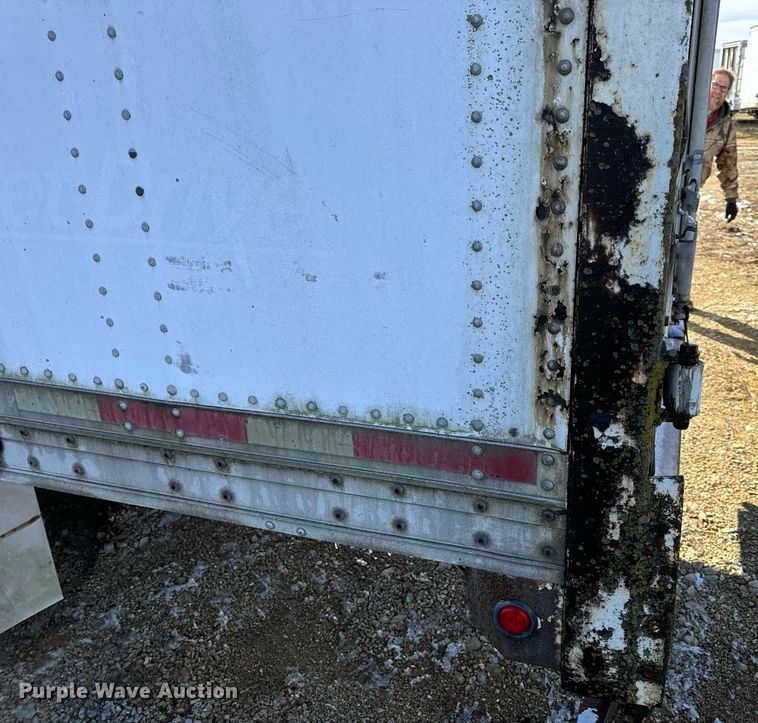 image for item DV1843 1998 Wabash dry van trailer