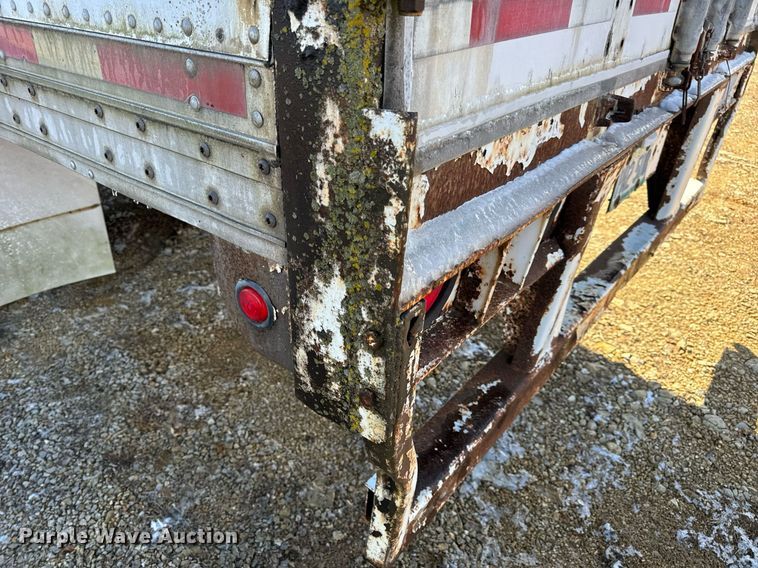 image for item DV1843 1998 Wabash dry van trailer