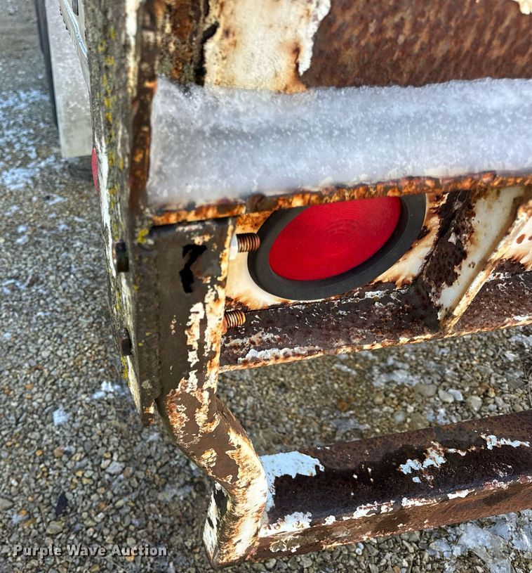 image for item DV1843 1998 Wabash dry van trailer