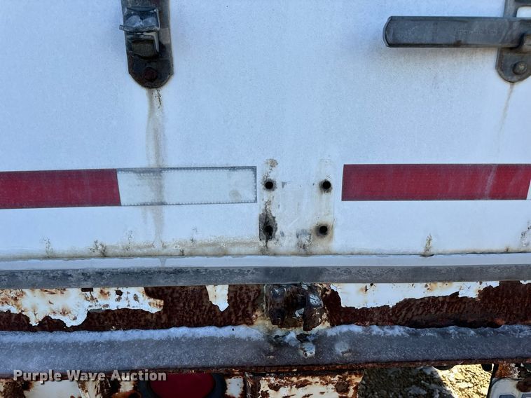 image for item DV1843 1998 Wabash dry van trailer