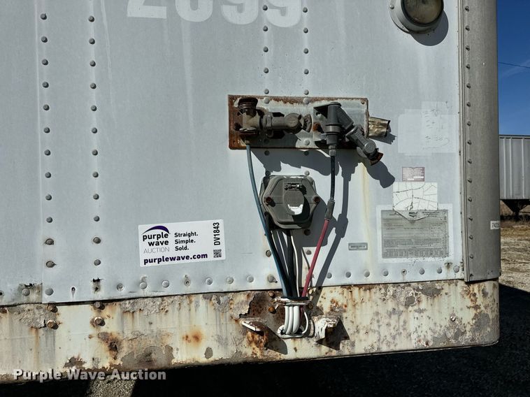 image for item DV1843 1998 Wabash dry van trailer