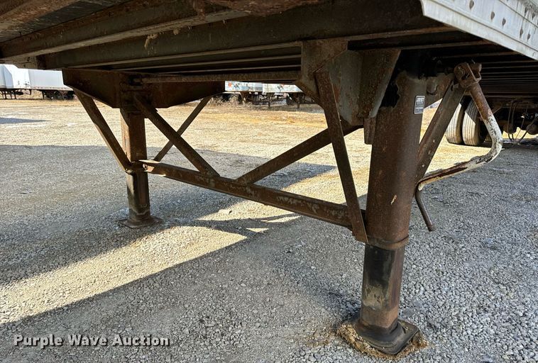 image for item DV1843 1998 Wabash dry van trailer