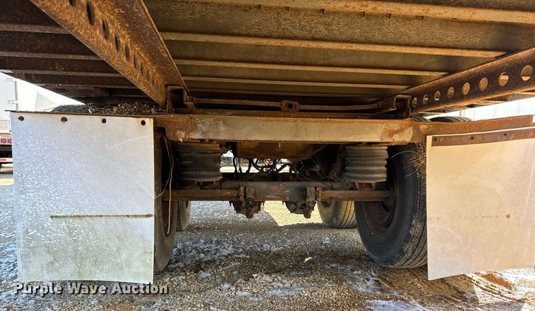 image for item DV1843 1998 Wabash dry van trailer