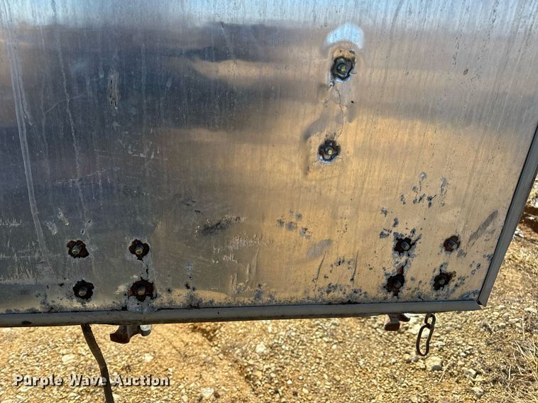 image for item DV1843 1998 Wabash dry van trailer