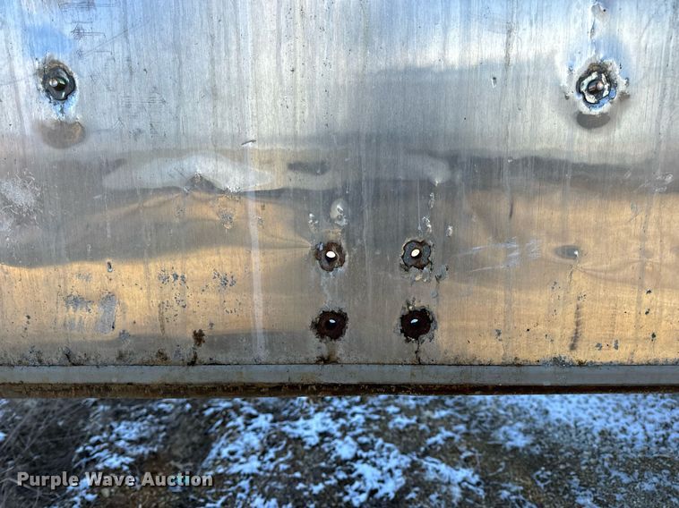 image for item DV1843 1998 Wabash dry van trailer