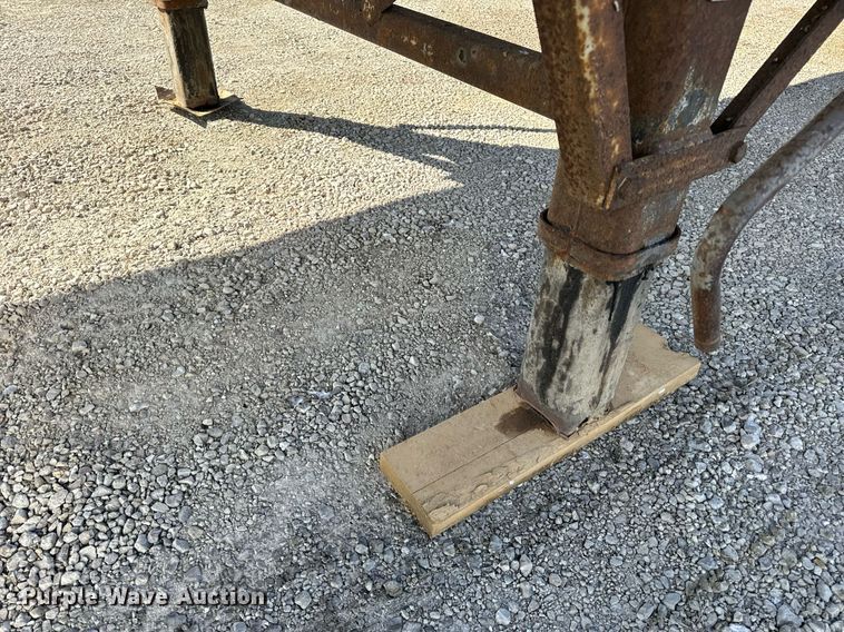 image for item DV1844 1999 Wabash dry van trailer