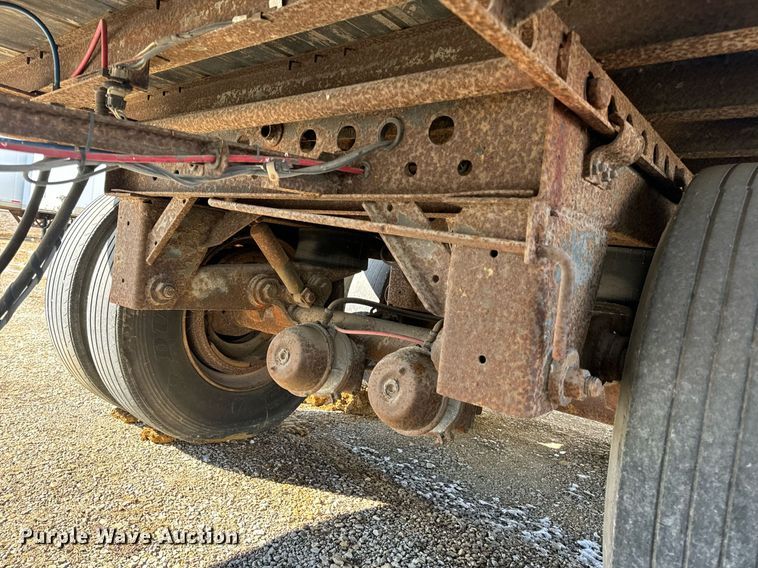 image for item DV1844 1999 Wabash dry van trailer