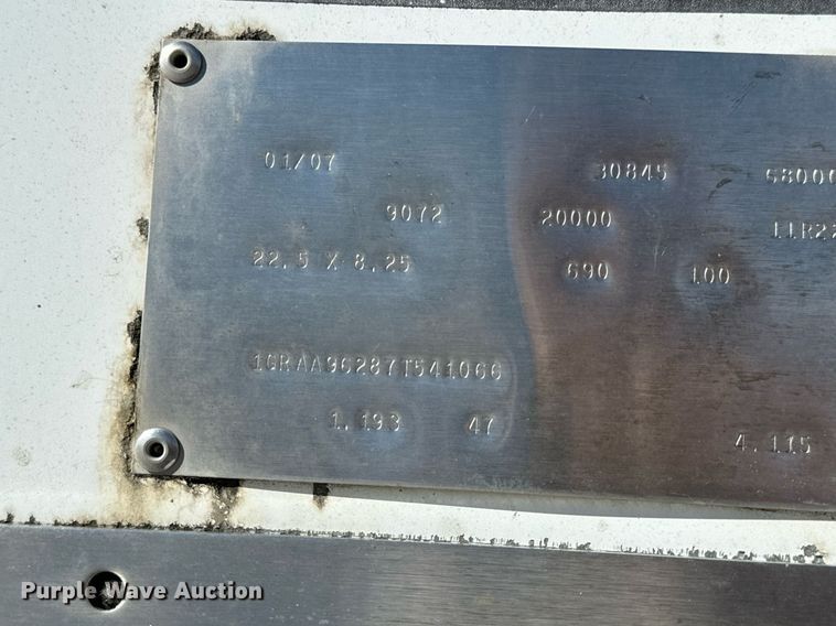 image for item DV1845 2007 Great Dane 7311TP-SAL dry van trailer