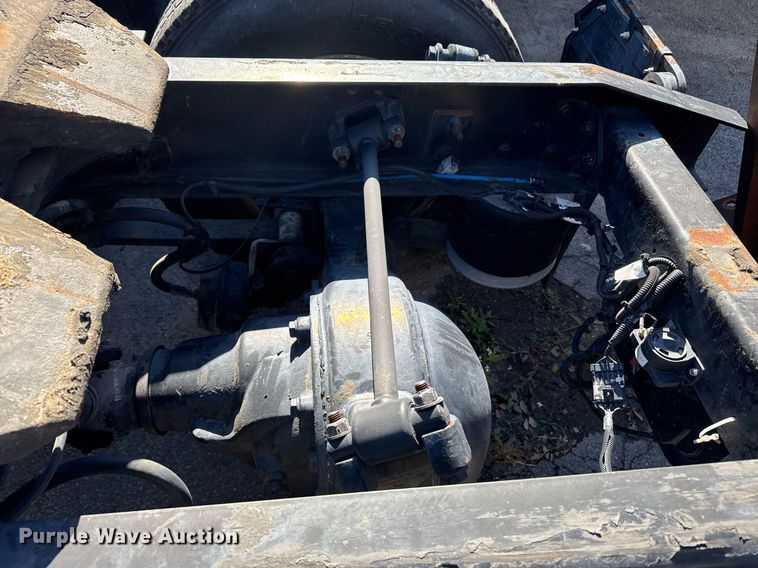 image for item DW1782 2014 Freightliner Cascadia  semi truck