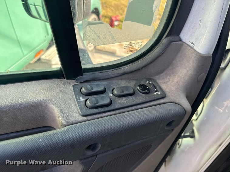 image for item DW1782 2014 Freightliner Cascadia  semi truck