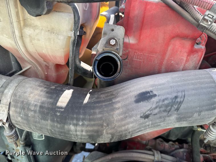 image for item DW1782 2014 Freightliner Cascadia  semi truck