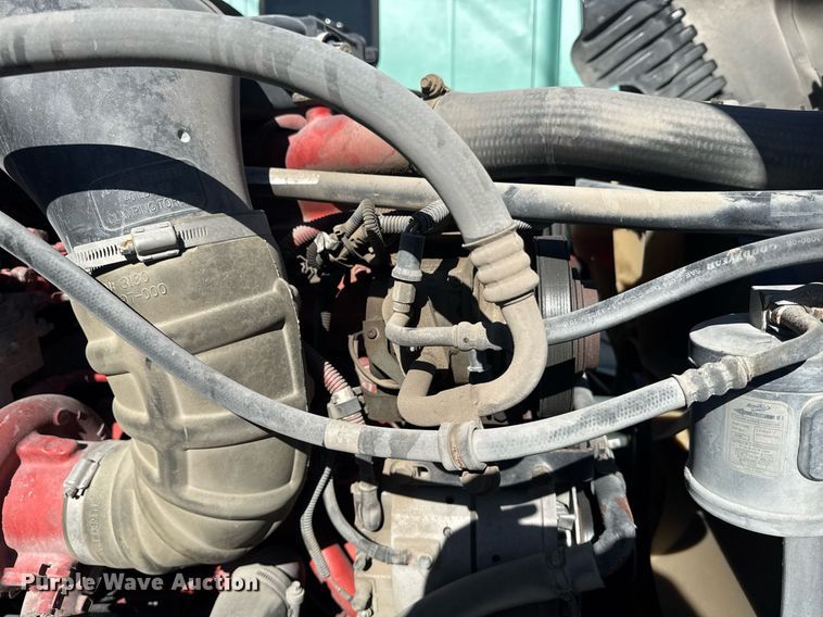 image for item DW1782 2014 Freightliner Cascadia  semi truck