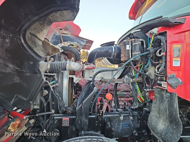 image for item DW3156 2008 Mack CHU613 semi truck