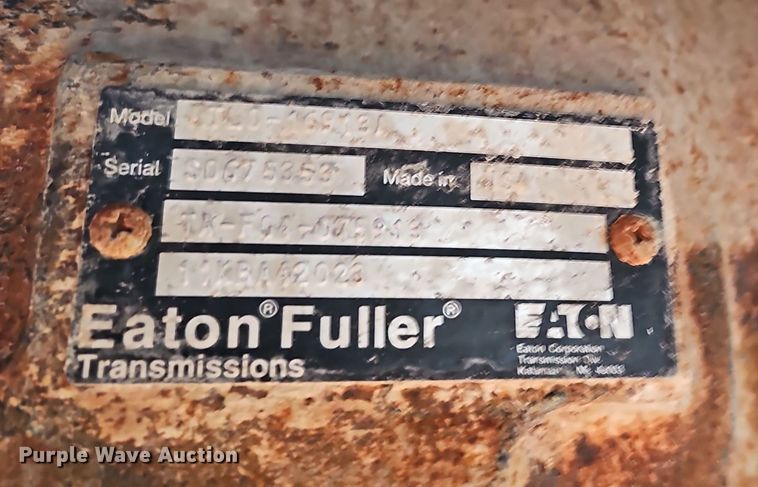 image for item DW3157 2008 Mack CHU613 semi truck