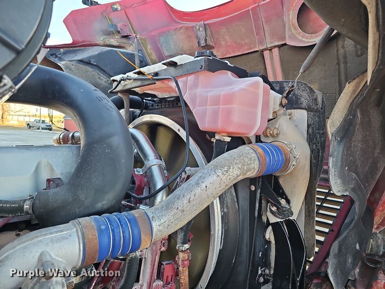 image for item DW3157 2008 Mack CHU613 semi truck