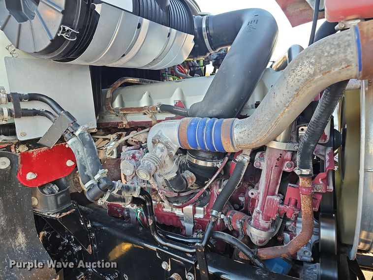 image for item DW3157 2008 Mack CHU613 semi truck