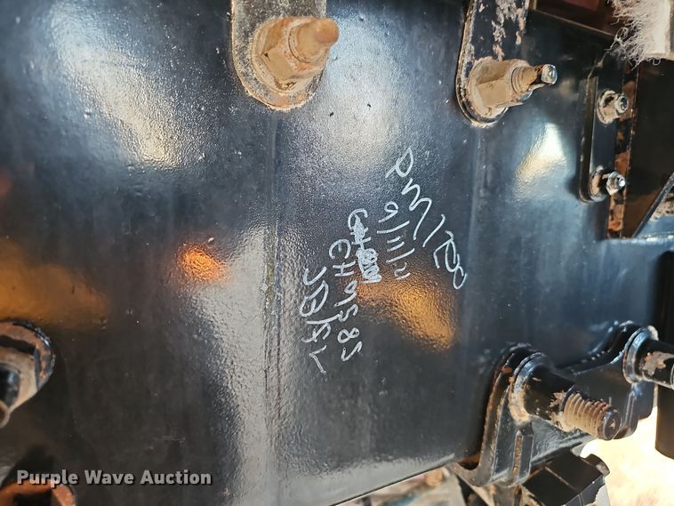 image for item DW3158 2008 Mack CHU613 semi truck