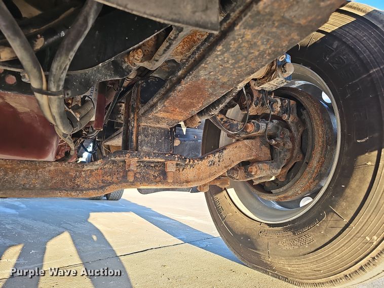 image for item DW3158 2008 Mack CHU613 semi truck