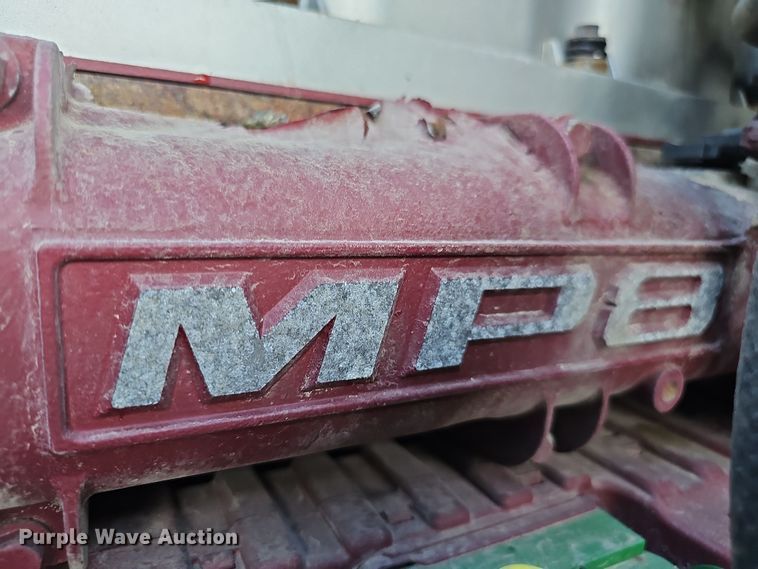 image for item DW3159 2011 Mack Pinnacle semi truck