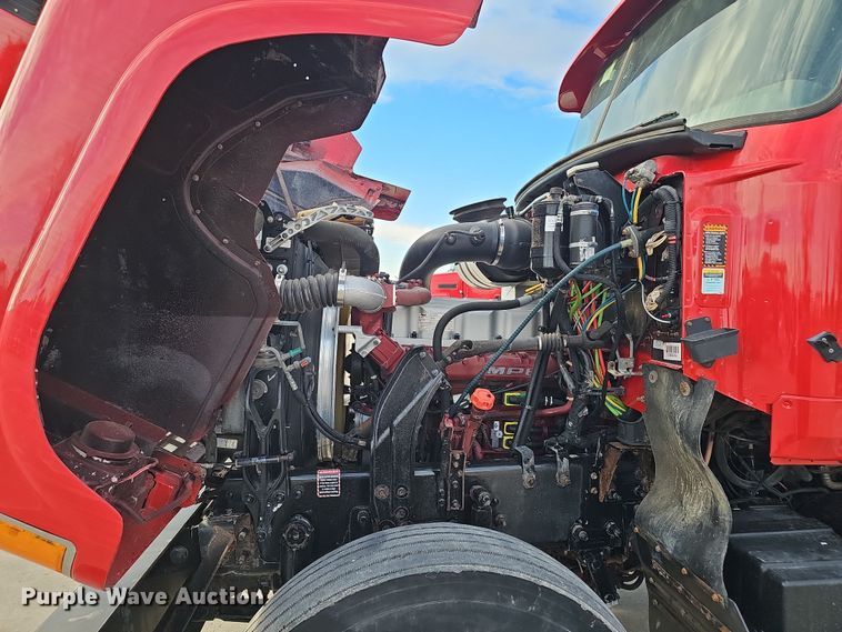 image for item DW3160 2008 Mack CHU613 semi truck