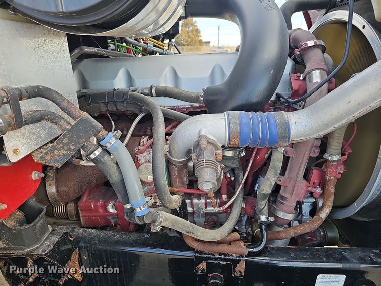 image for item DW3160 2008 Mack CHU613 semi truck