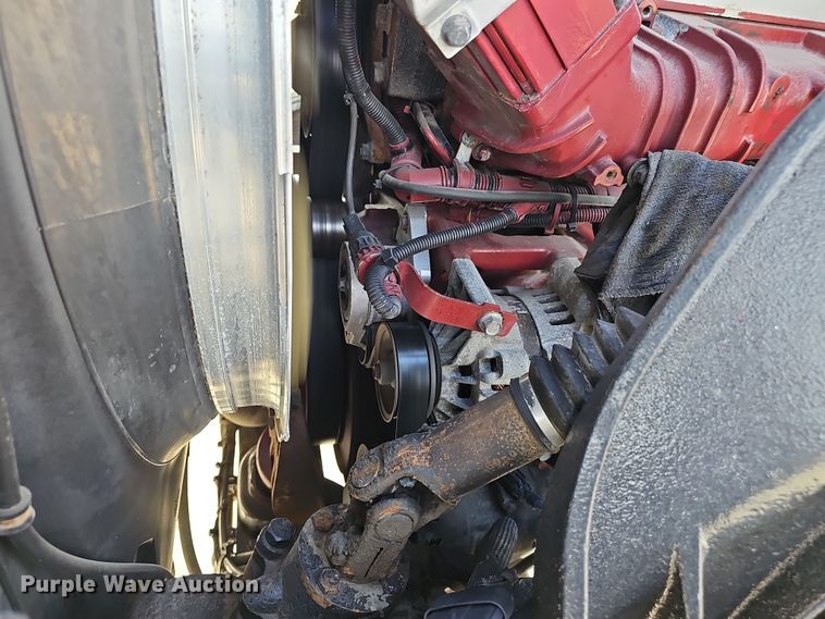 image for item DW3161 2008 Mack Pinnacle semi truck