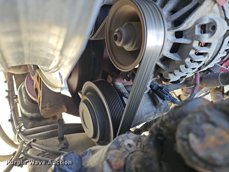 image for item DW3161 2008 Mack Pinnacle semi truck