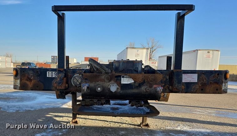 image for item DW3188 2012 Landoll 340 roll-off container trailer