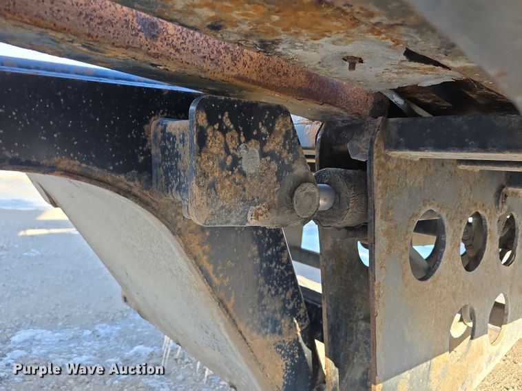 image for item DW3188 2012 Landoll 340 roll-off container trailer