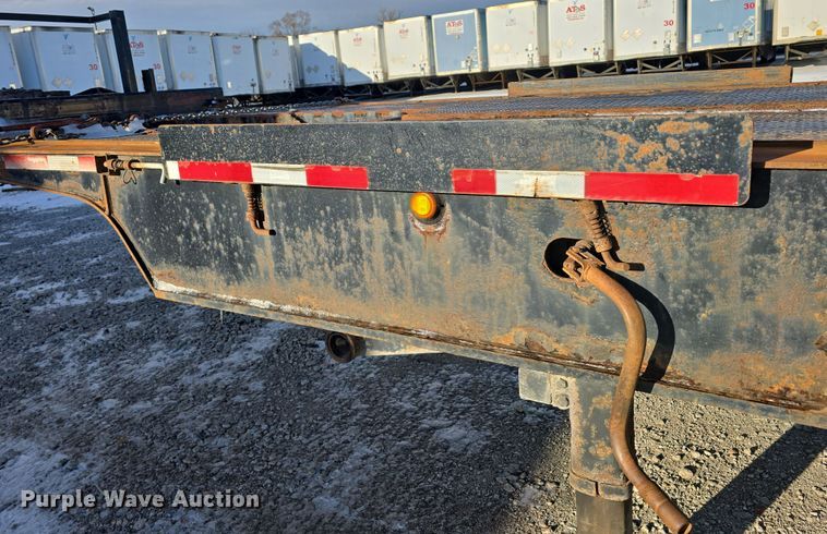 image for item DW3188 2012 Landoll 340 roll-off container trailer