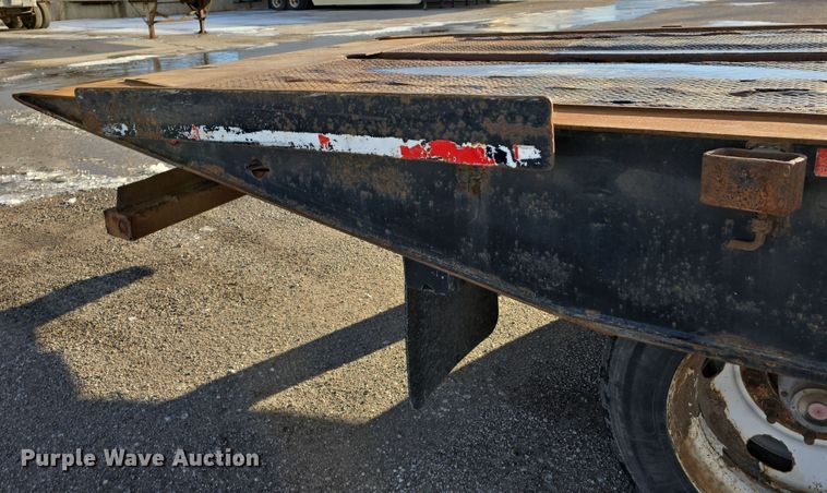 image for item DW3188 2012 Landoll 340 roll-off container trailer