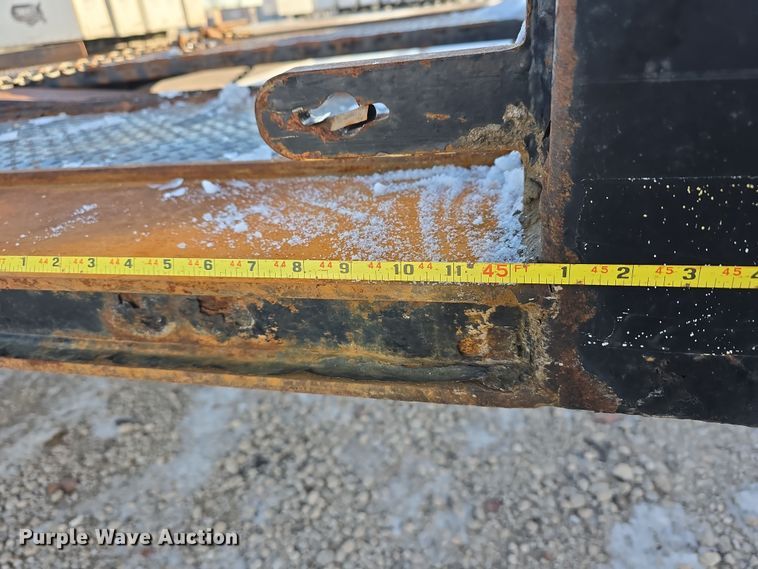 image for item DW3188 2012 Landoll 340 roll-off container trailer